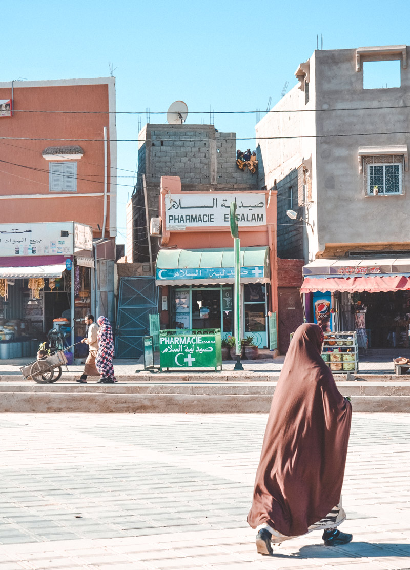 moroccan women in essaoira