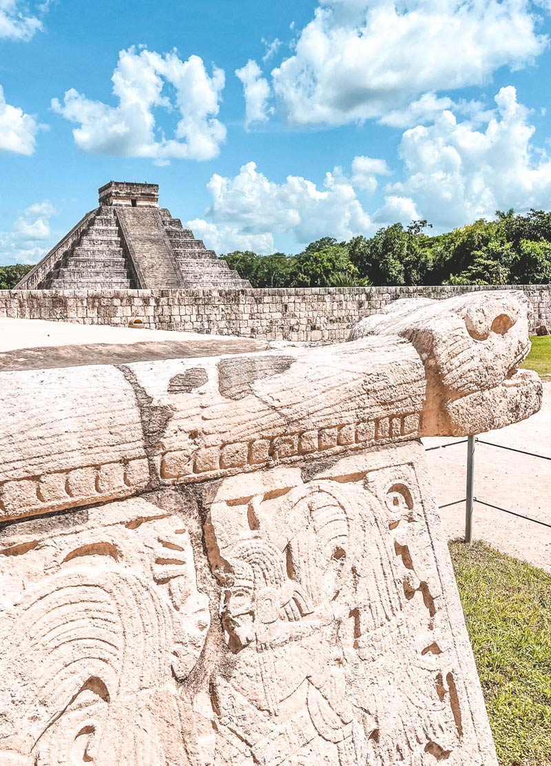 hotel close to chichen itza pyramids