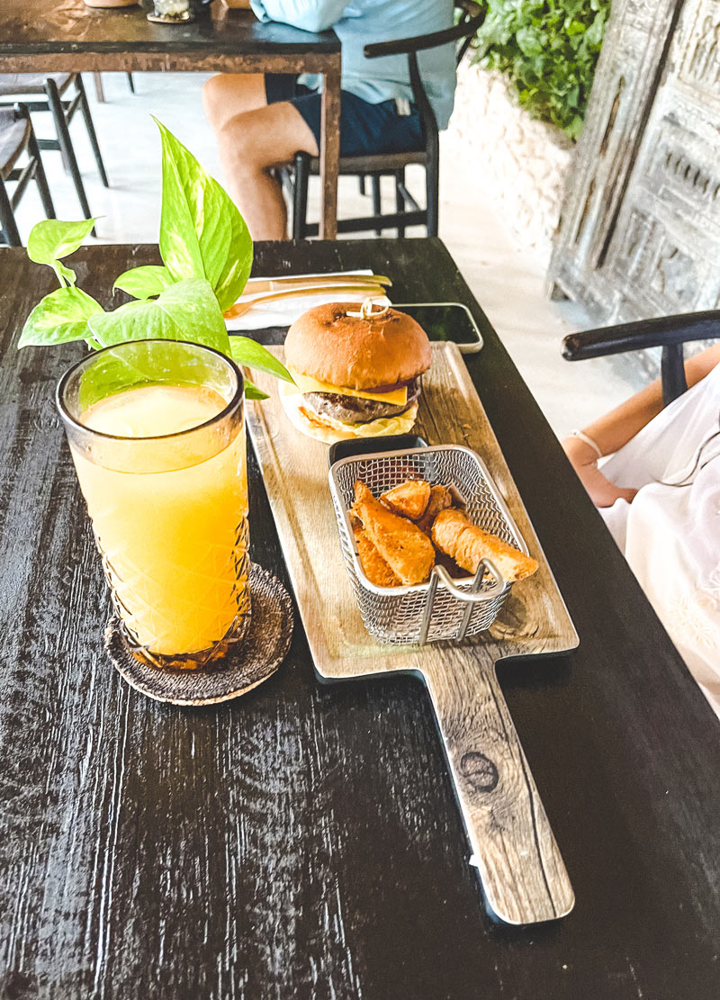 lunch tulum beach mexico