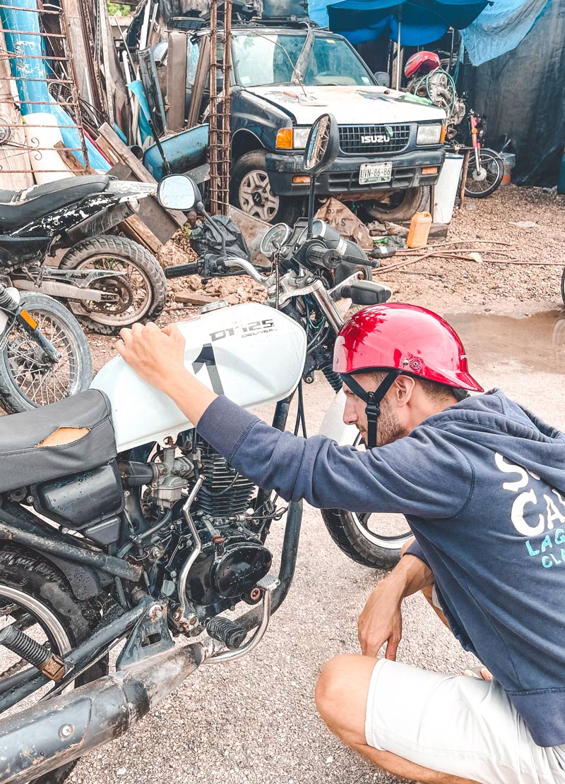 transports tulum motorbike