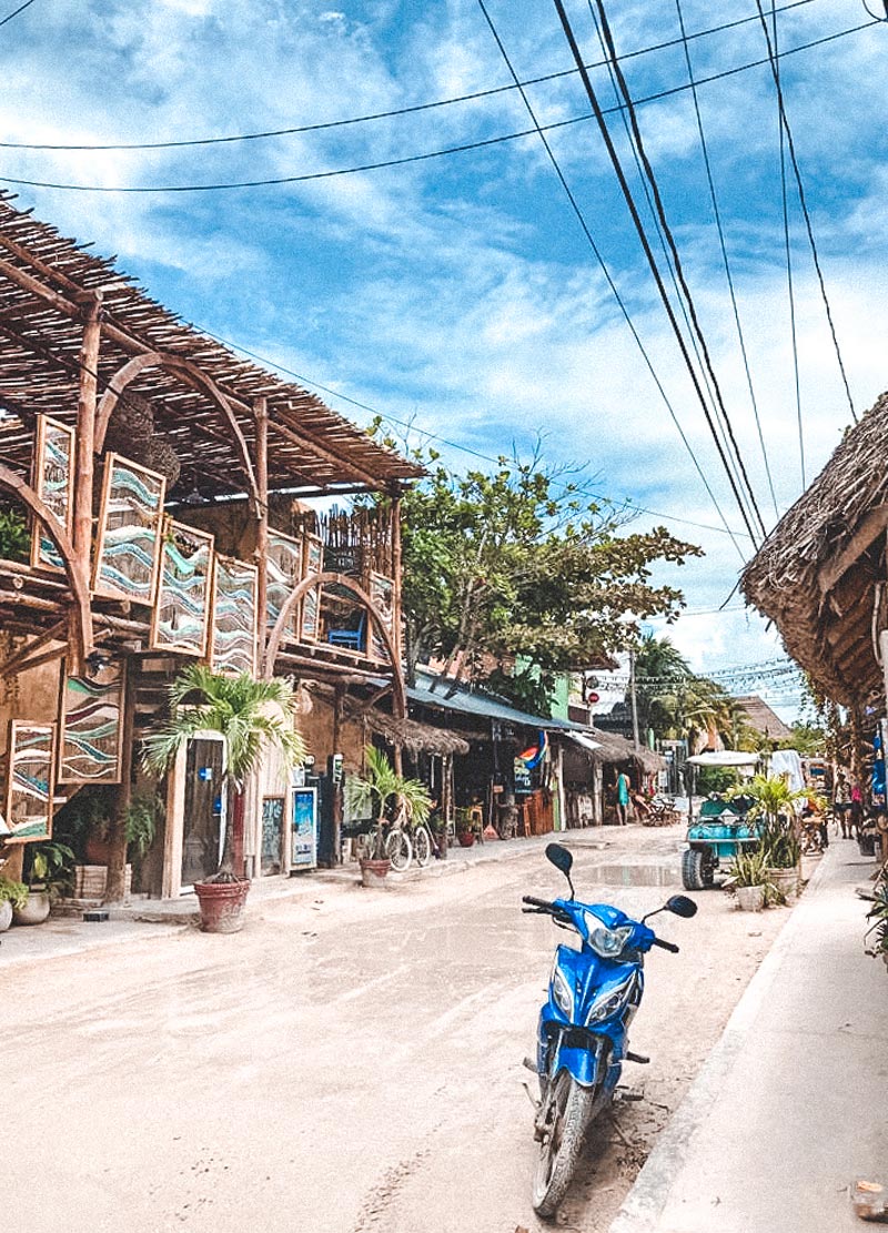 scooter rent a car tulum