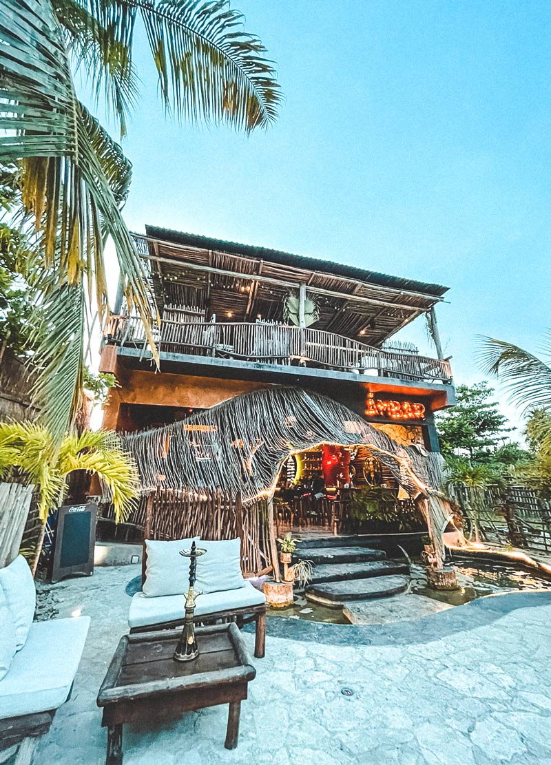 tulum luxury resort bar