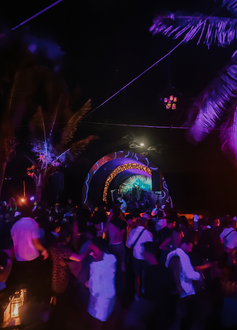 beach party tulum nye rosanegra