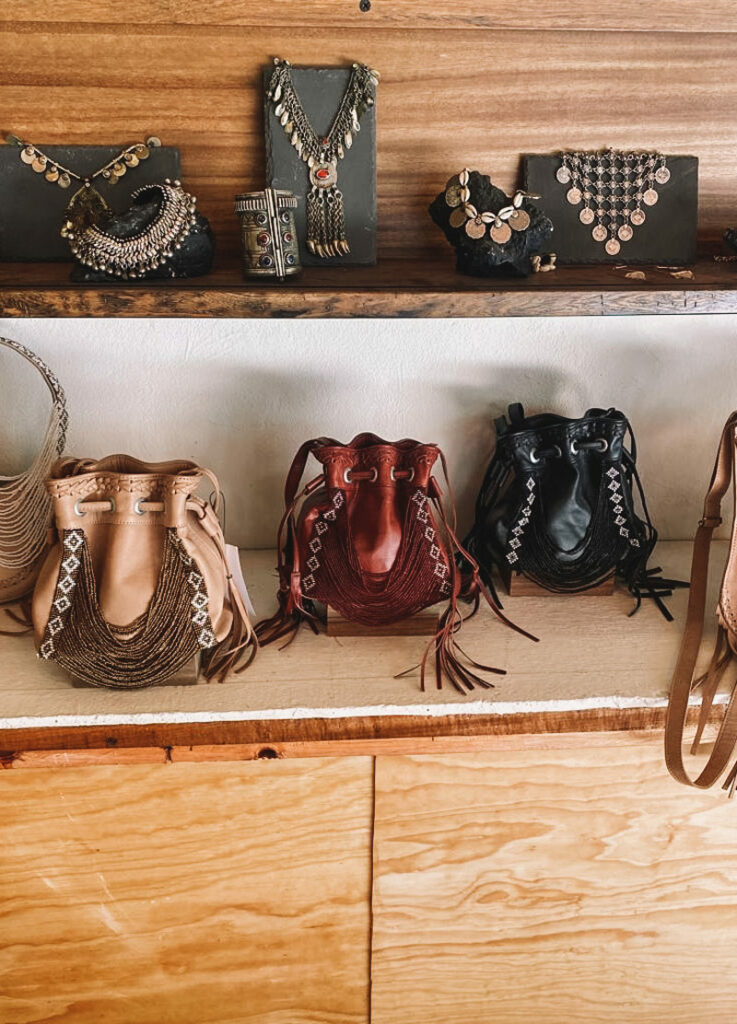 What is the dress code at Bagatelle Tulum ? Digital Nomad Couple